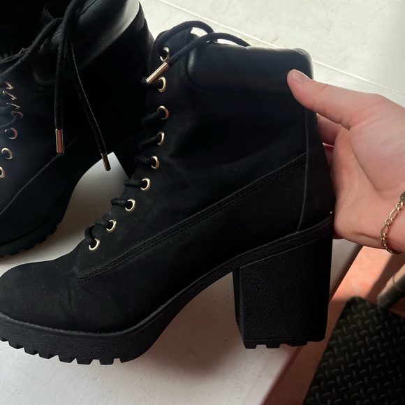 Pair of Naipalm Boots by London Rebel - Laced Boots - Picture 2 of 8